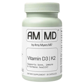 Frasco de suplemento Amy Myers MD Vitamina D3 y K2 10000 UI 30 cápsulas