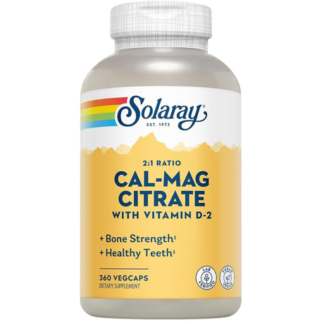 Frasco frontal de Solaray Cal-Mag Citrate con vitamina D 360 cápsulas vegetales