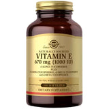Frasco de suplemento Solgar Vitamina E 100 cápsulas blandas